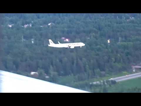 Finnair Parallel Runway Approach 22L/22R and landing