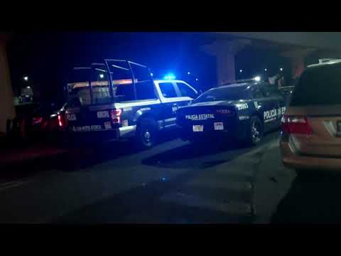 Ex presidente municipal del Edomex se pasó el alto, provocó un choque y tres personas murieron🤬