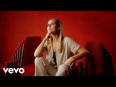 Stacking Chairs - Middle Kids
