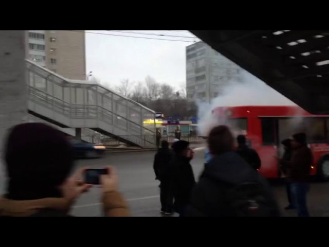 Казанда җәмәгать автобусы янган – видео