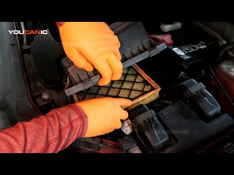 2013-2020 Ford Fusion – Engine Air Filter Replacement