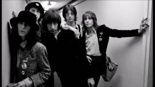 Patti Smith Group &quot;Pissing In A River&#39;&#39;