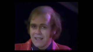 Elton John - Chasing The Crown [Plattenküche]