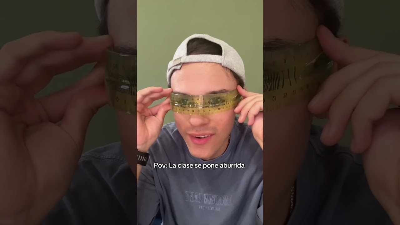 Que más hacían ustedes cuando la clase estaba aburrida ? 🤣 #humor #escuela #clase #fy #humorescuela