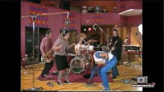 Red Hot Chili Peppers - American Ghost Dance
