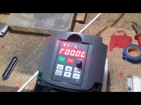 Подключение и настройка китайского частотника HY 1.5 (2.2) Квт. Запуск шпинделя.