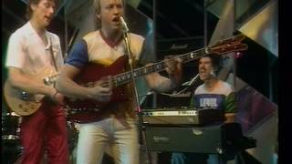 Level 42 - Love Games - 1981 - TOTP