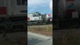 Download lagu Kereta Bahan Bakar Minyak Pertamina menuju Medan #kai #keretaapi #keretaapiindonesia #indonesia mp3