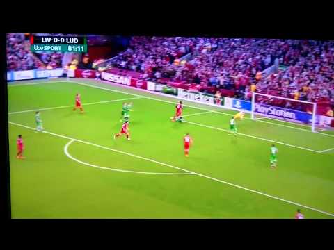 Balotelli's first Liverpool goal!