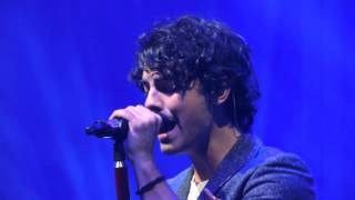 Diamonds (rihanna cover)- Jonas Brothers
