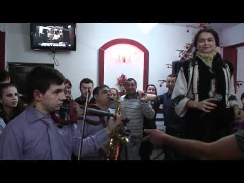 'RESTAURANTUL REGAL' din Vicov de Jos cu Angelica Flutur si Formatia Perla Bucovinei din Radauti