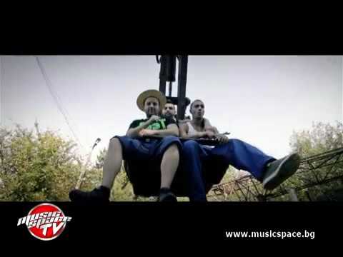 IGI Androvski, Pesho Malkia и Dim4ou за песента "Статуса" и Facebook плагиатството