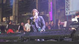 Rufus Wainwright Sings &quot;Somewhere (Over the Rainbow)&quot;