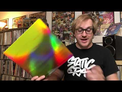 Unboxing the Beach Boys' "Sounds of Summer 2022" Vinyl Box Set