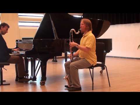 Educational video: Improvisation Five with  William Hayter, bass clarinet