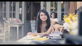 Download lagu SINYOSANDHY | PENERBIT ERLANGGA VERS. CORPORATE (MAUDY AYUNDA) mp3 Download lagu SINYOSANDHY | PENERBIT ERLANGGA VERS. CORPORATE (MAUDY AYUNDA) mp3