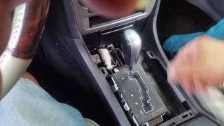 Chrysler 300 Shifter Lock- Fast & Easy Temporary Fix!