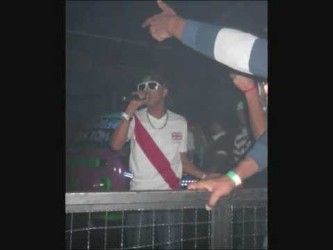 Mc Liipe QZS Show no barracao da villa