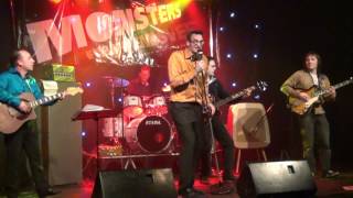 Dinotones - Browneyed handsome man