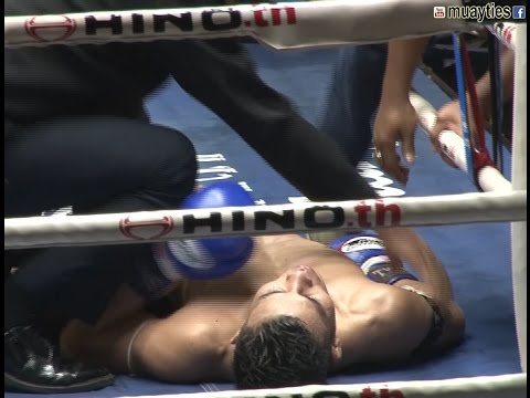 Muay Thai Fight - Manasak vs Sensatarn (มานะศักดิ์ vs แสนสะท้าน), Lumpini Stadium, Bangkok, 12.02.16