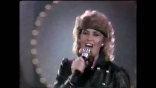 Solid Gold (Season 3 / 1983) Janie Fricke - &quot;He&#39;s A Heartache&quot;