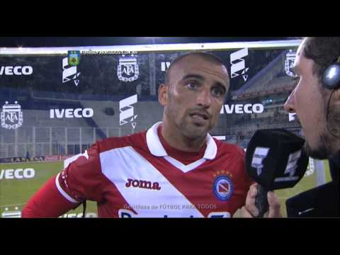 Alvarez: "Se lo dedicamos a ellos". Vélez 0 - Argentinos 1. Fecha 12. Primera División 2015. FPT.