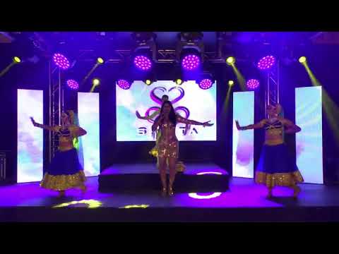 Chataniya performed live by Savita for 103 fm Red Carpet Affair 2022