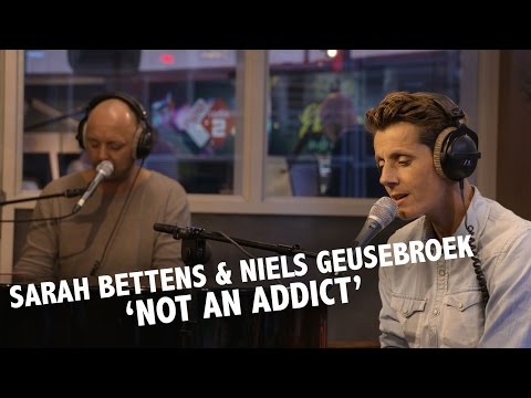 Sarah Bettens & Niels Geusebroek - 'Not An Addict' (K's Choice cover) live @ Ekdom in de Ochtend