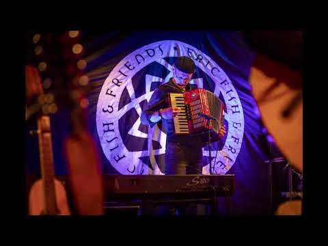 Eric Fish and Friends - UNTERM HALBEN MOND