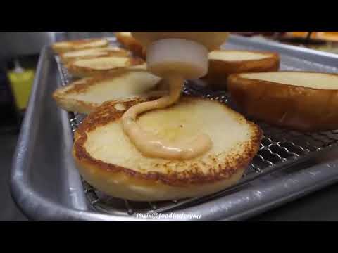 Homemade deep cheese sauce! deep cheese bacon double burger #homemadefood #homemadeburger #cheese