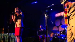 Nellie McKay - &quot;Adios&quot; (2010-11-22)