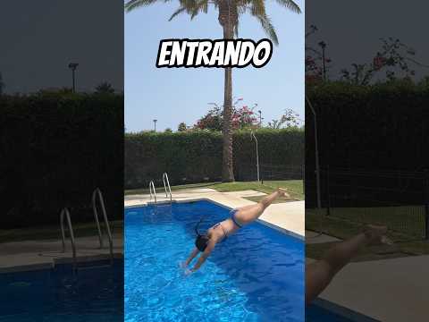 Tipo De Personas Entrando A La Piscina #summerofgoals