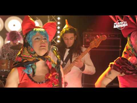 MULHER PORTUGUESA - Ena Pá 2000