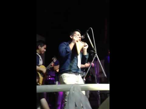 Ezequiel y la clave " Llora, llora"  sumaj llajta