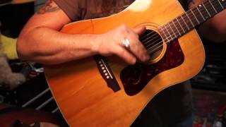 Video thumbnail for 1972 Guild D-40 Bluegrass Jubilee by bfpd630