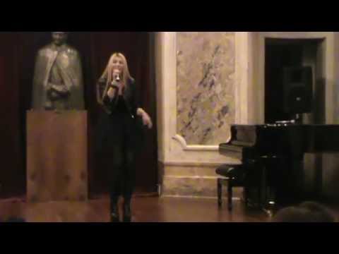 Thalida Trofin-All about that bass- Auditie Vivox