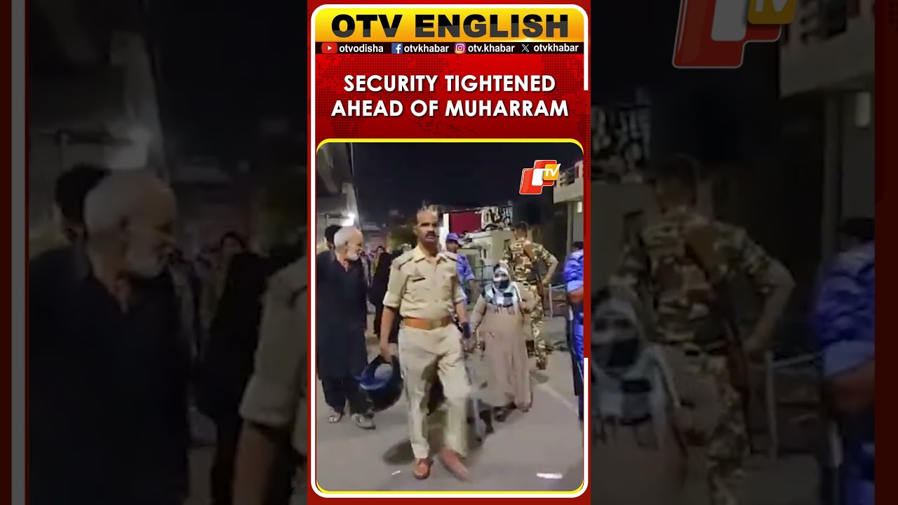 लखनऊ पुलिस ने मुहर्रम त्यौहार से पहले ध्वज यात्रा की