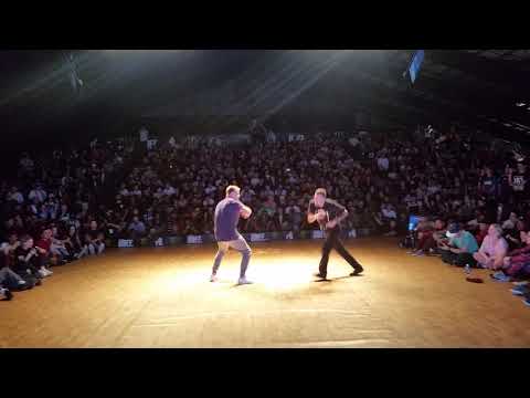 niek vs thesis Silverback 2016