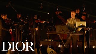  Max Richter's illuminates the show night
