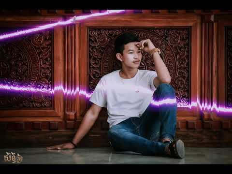 Brandon Beal - Twerk It Like Miley - Produced by Hedegaard ft. Christopher