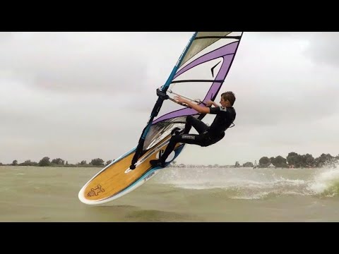 Windsurf jumps and fails