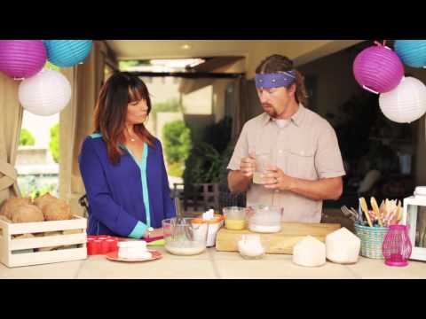 Make Frozen Piña Coladas On A Stick