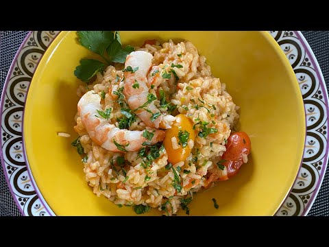 RISOTTO GAMBERI E POMODORINI LIGHT/RISOTTO PRAWNS AND CHERRY TOMATOES/RISOTTO CAMARÓNES Y TOMATILLOS