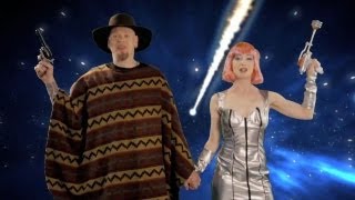 Gamer Girl, Country Boy - Felicia Day &amp; Jason Charles Miller - OFFICIAL MUSIC VIDEO