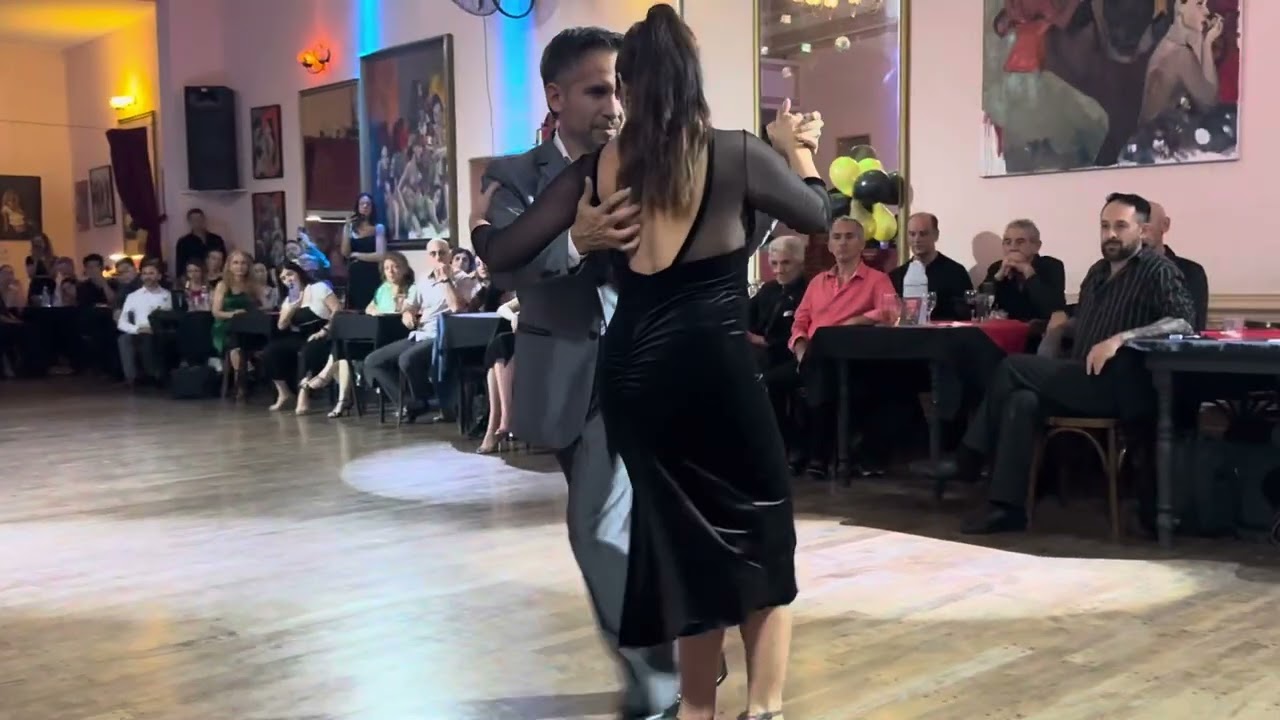 Video thumbnail for Guillermo Barrionuevo & Cynthia Fattori. Tango perf: Seguime si podes. December 20/2024