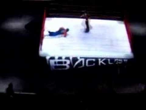 Owen Hart Falls to his Death