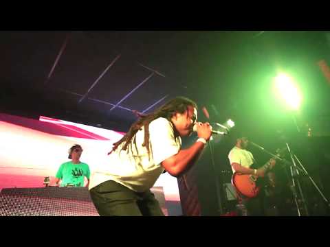 DVD - Bote fé - MC Priguissa ( DVD Live Perfomance )   )