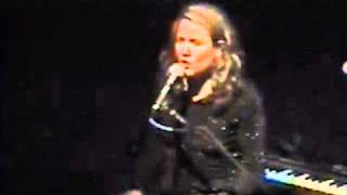 Sheryl Crow ft. Todd Wolfe - &quot;Love is a Good Thing&quot; (Live, 1997)