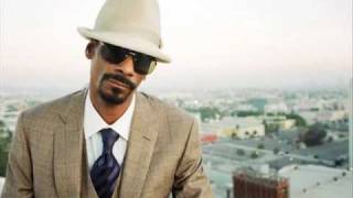 Snoop Dogg - House Shoes (More Malice 2010).flv