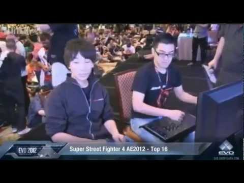 EVO 2012 Top 16: Super Street Fighter 4 Arcade Edition - Daigo Umehara vs Gamerbee
